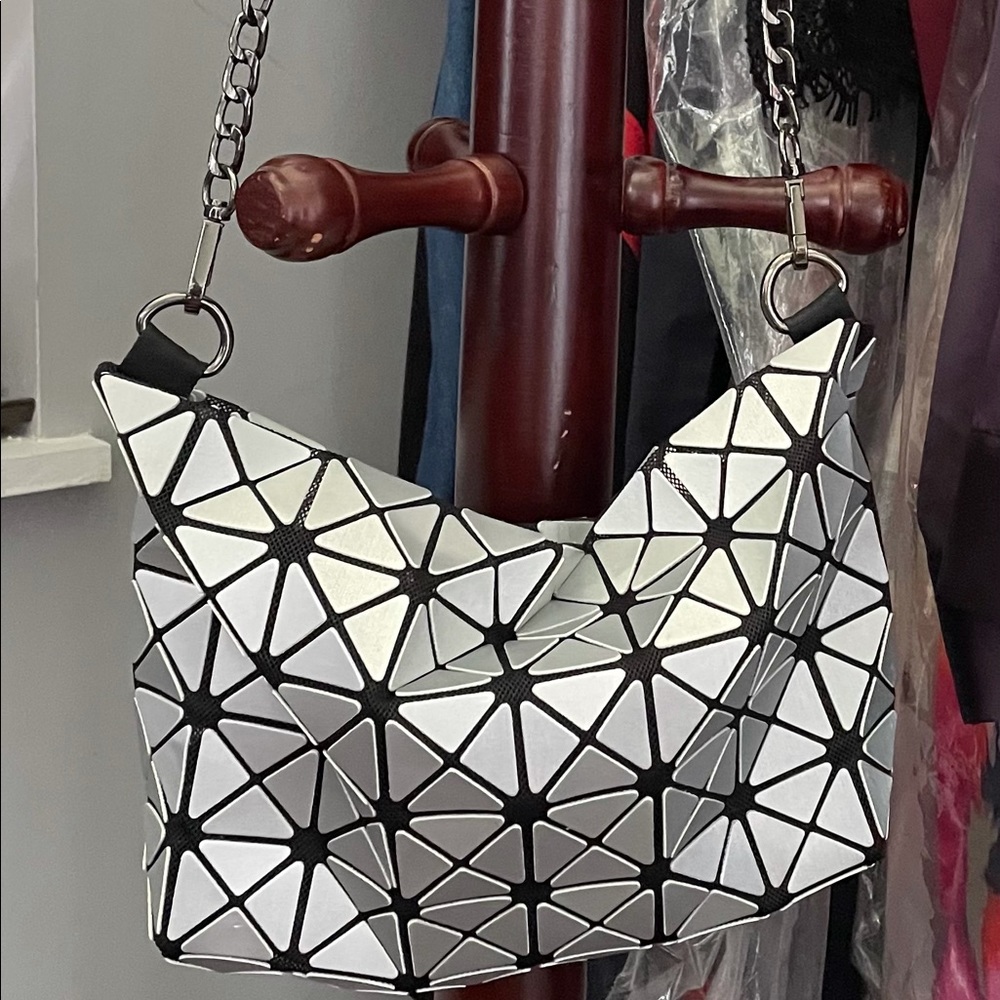 Beautiful Silver and Black Purse! Worn once!